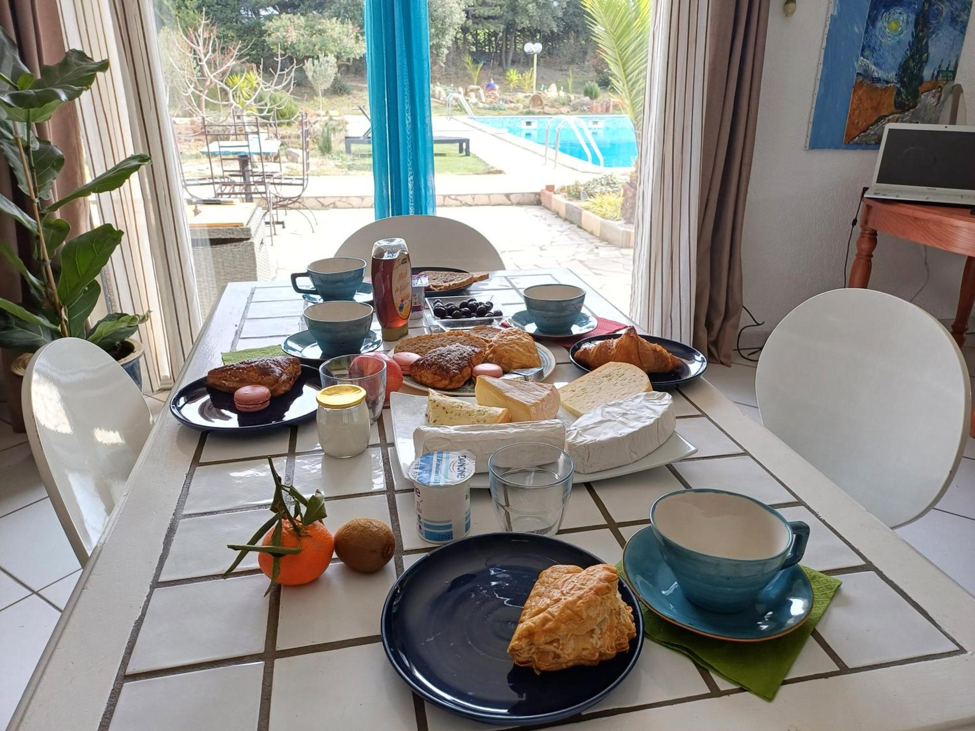 Bel Hotel Restaurant La Gentilhommiere เทรเบส์ ภายนอก รูปภาพ